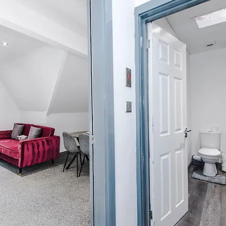 Contractor & Nhs Base, St James's, Parking ليدز